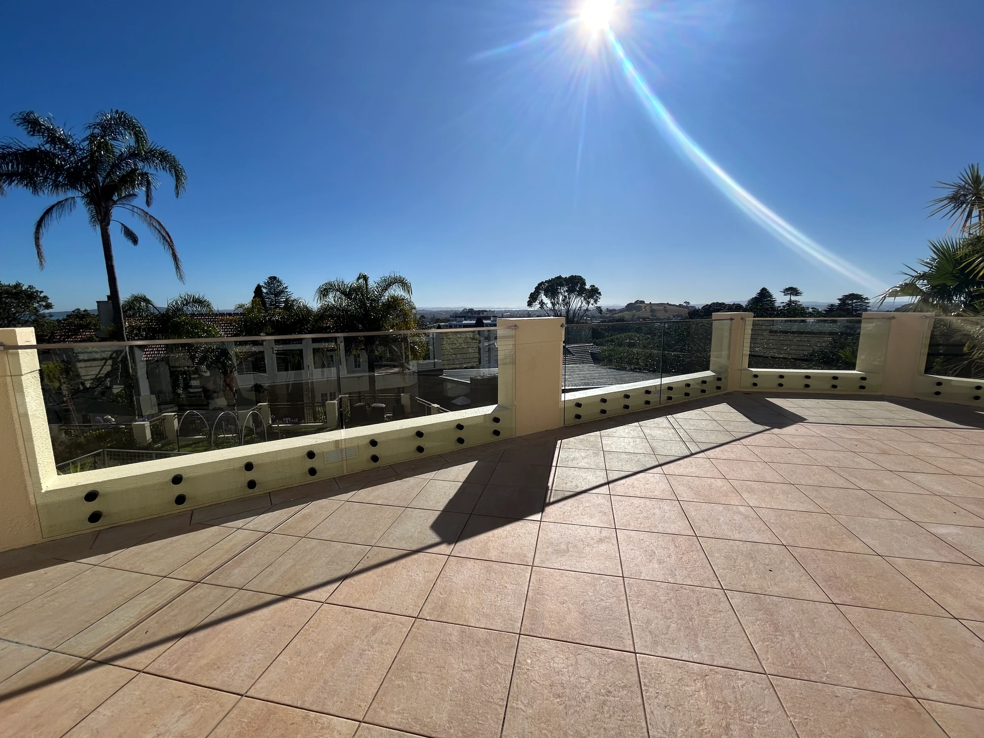 Balcony build in Auckland by LSM Construction